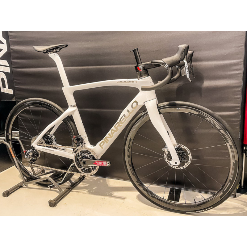Bicicletta Pinarello Dogma F Red Etap AXS Tg. 54 - Crystal White 4 Bicicletta Pinarello Dogma F Red Etap AXS Tg. 54 - Crystal White - immagine 2
