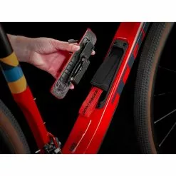 Bicicletta Trek Checkpoint SL 5 - Radioactive Red/Nautical Navy 2023 -Vendite BICICLETTE bicicletta trek checkpoint sl 5 radioactive rednautical navy 2023 4