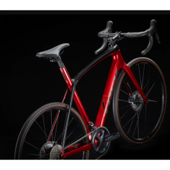 Bicicletta Trek Domane SL 6 Gen 3 - Crimson/Trek Black 2023 -Vendite BICICLETTE bicicletta trek domane sl 6 gen 3 crimsontrek black 2023 2