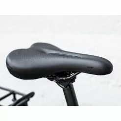 Bicicletta Trek FX 2 Disc Equipped Stagger - Satin Viper Red 2023 -Vendite BICICLETTE bicicletta trek fx 2 disc equipped stagger satin viper red 2023 6