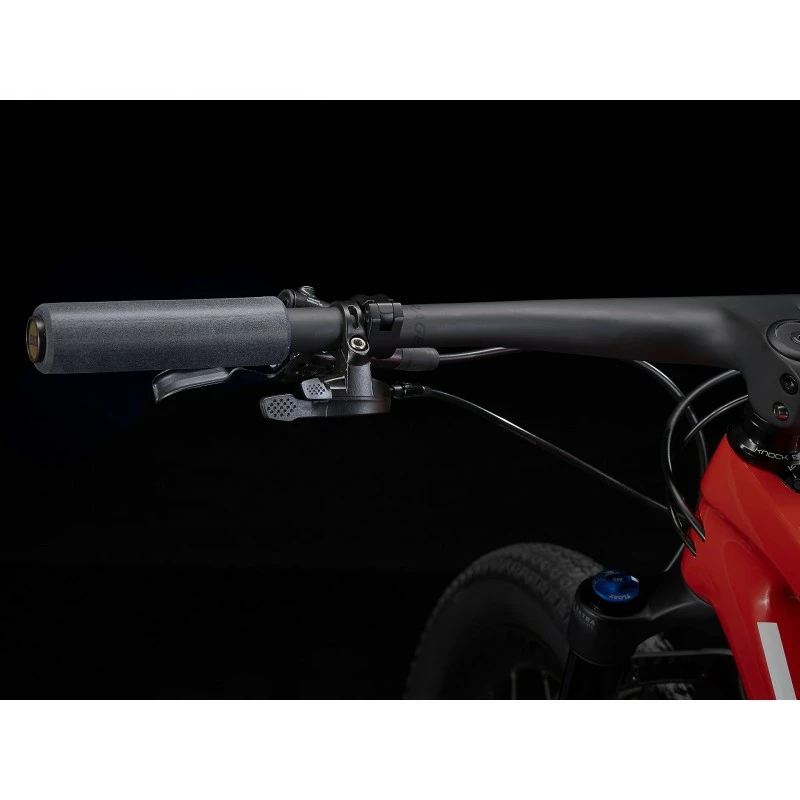 Bicicletta Trek Procaliber 9.8 29" - Radioactive Red To Cobra Blood Fade 2022/23 12 Bicicletta Trek Procaliber 9.8 29" - Radioactive Red To Cobra Blood Fade 2022/23 - immagine 10