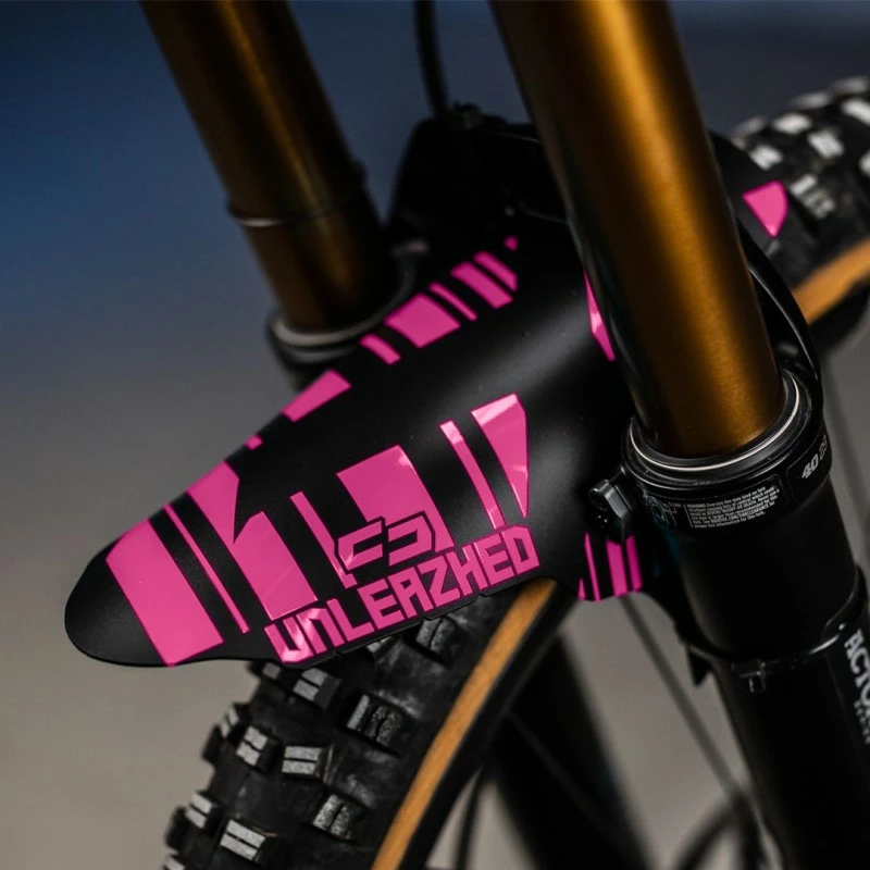 Parafango Unleazhed Mudguard M01 Logo Pink 5 Parafango Unleazhed Mudguard M01 Logo Pink - immagine 3