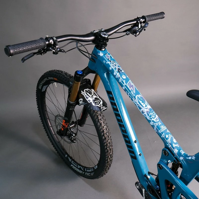 Unleazhed Protection Foil BP01 Serfaus Fiss Ladis XXL White Glossy 4 Unleazhed Protection Foil BP01 Serfaus Fiss Ladis XXL White Glossy - immagine 2